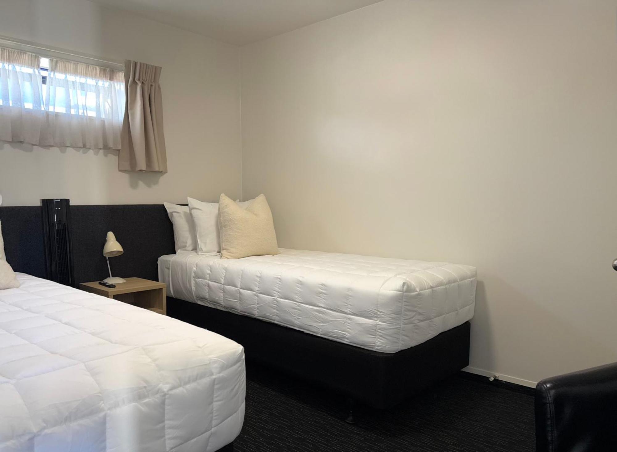 Bluewater Hotel ネーピア エクステリア 写真
